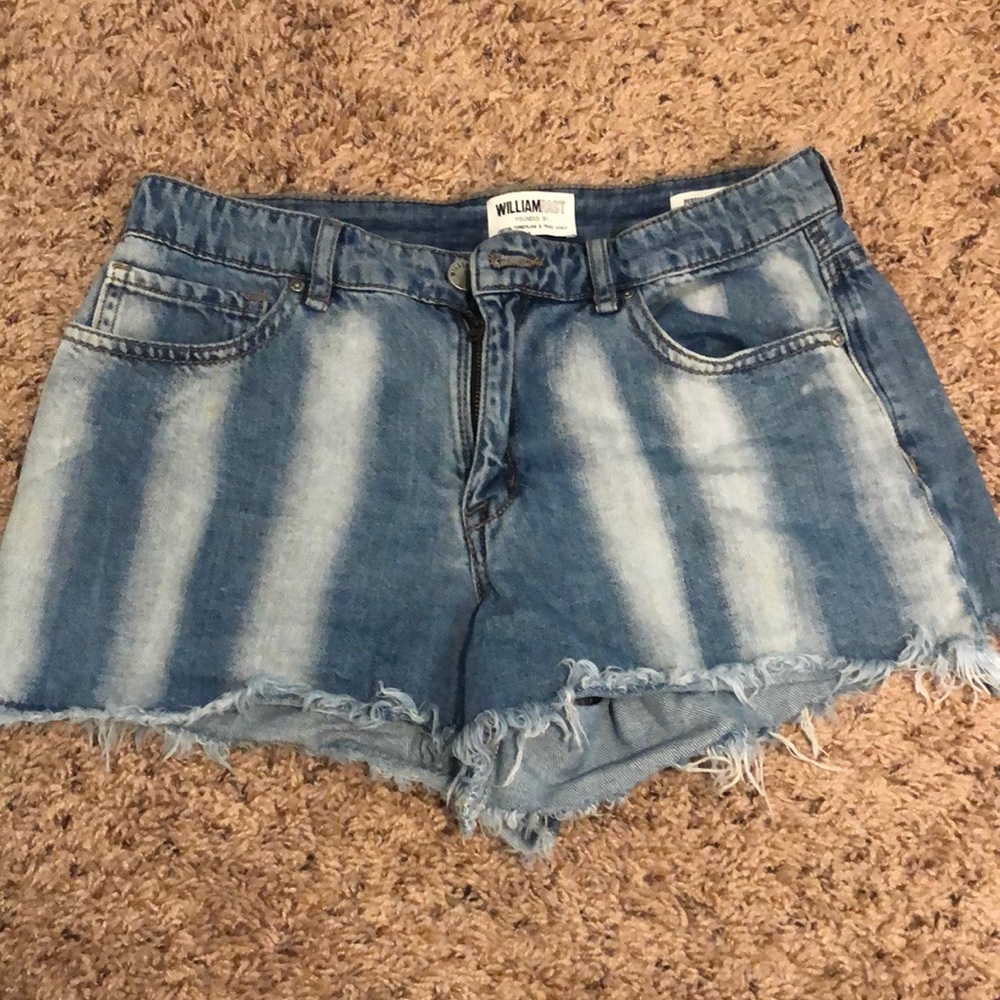William Rast denim - Picture 1 of 4